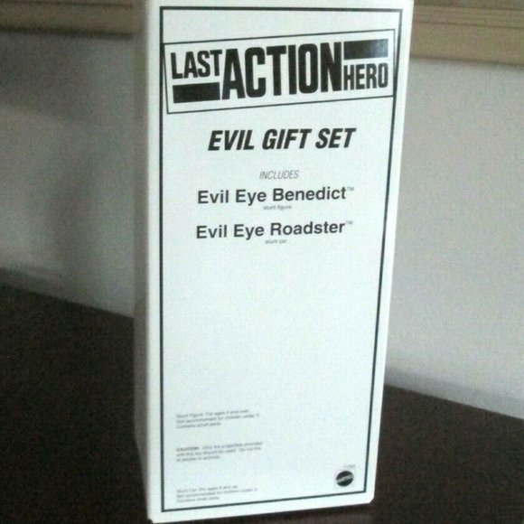 NIB Last Action Hero Evil SET Action Figure & Car - Picture 2 of 3